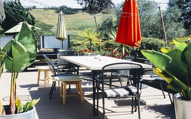 How to Arrange Your Backyard Furniture backyard furniture