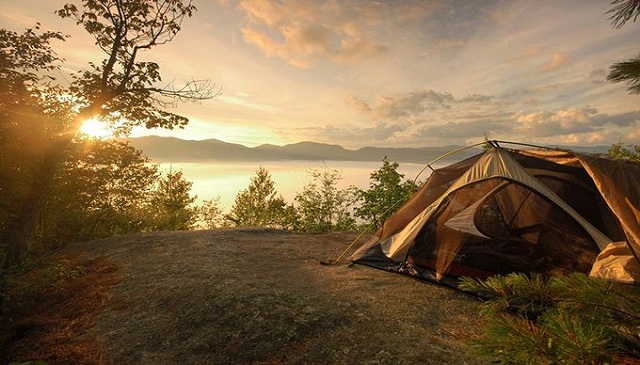 Top 5 Things You Need When Go Camping In The Wilderness