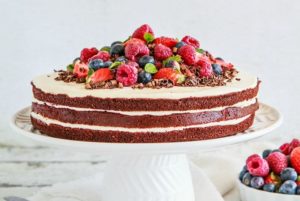 9 Irresistibly Healthy Birthday Cakes