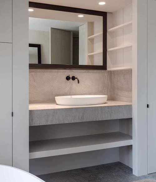 Cantilevered Sinks