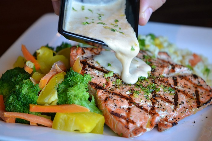 Grilled seafood platter