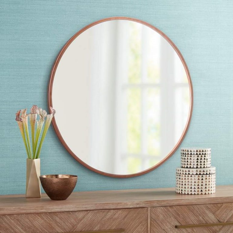 How to decorate your room so that it works with a rose gold mirror