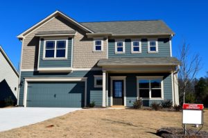 How to Maintain your Garage Door Properly