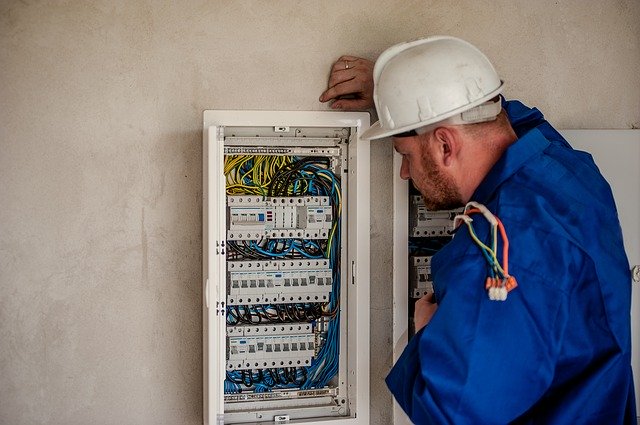Solve All Your Electrical Problems Within Minutes By Hiring The Best Electricians!
