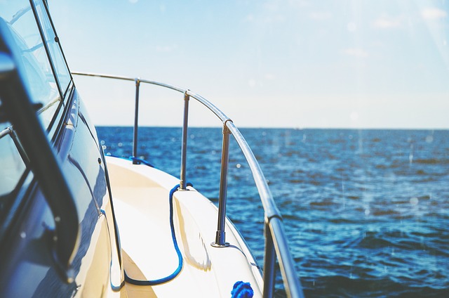 Top Tips for Surviving A Sinking Yacht