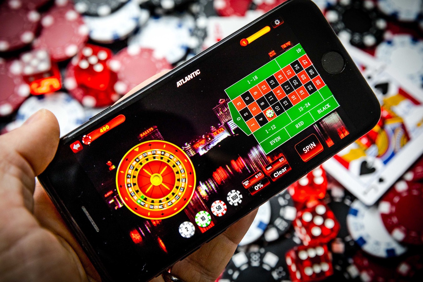 What You Need to Know About Online Casinos