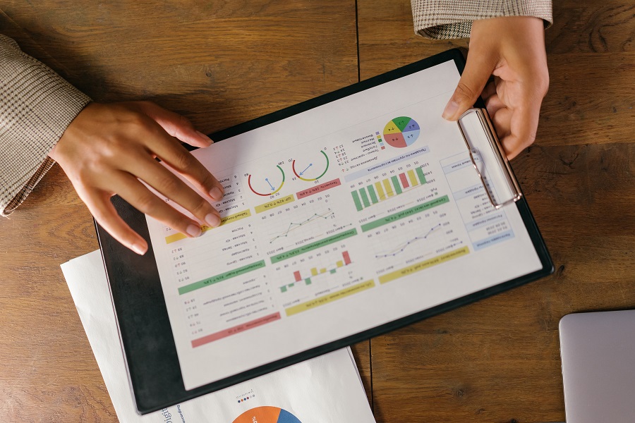 3-step guide on how to calculate the margin for error when using a sample size calculator