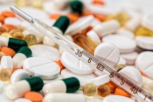 What are the Benefits of Using an Online Pharmacy