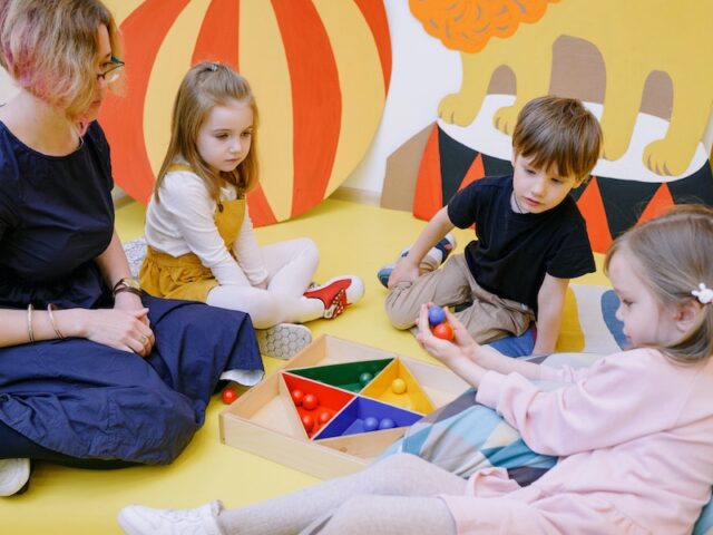 How to Connect Parents and Teacher? How to Connect Parents and Teacher