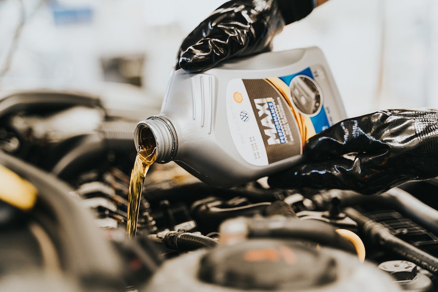Which Engine Oil is Best for Your Car