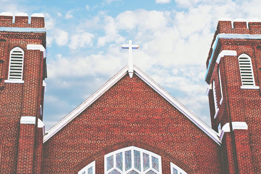 Why Are Converted Churches the Latest Trend in UK Real Estate