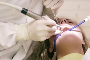 Where does Tooth Sensitivity come from and How to treat it