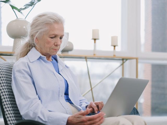 Health Insurance for Senior Citizens with Pre-existing Disease