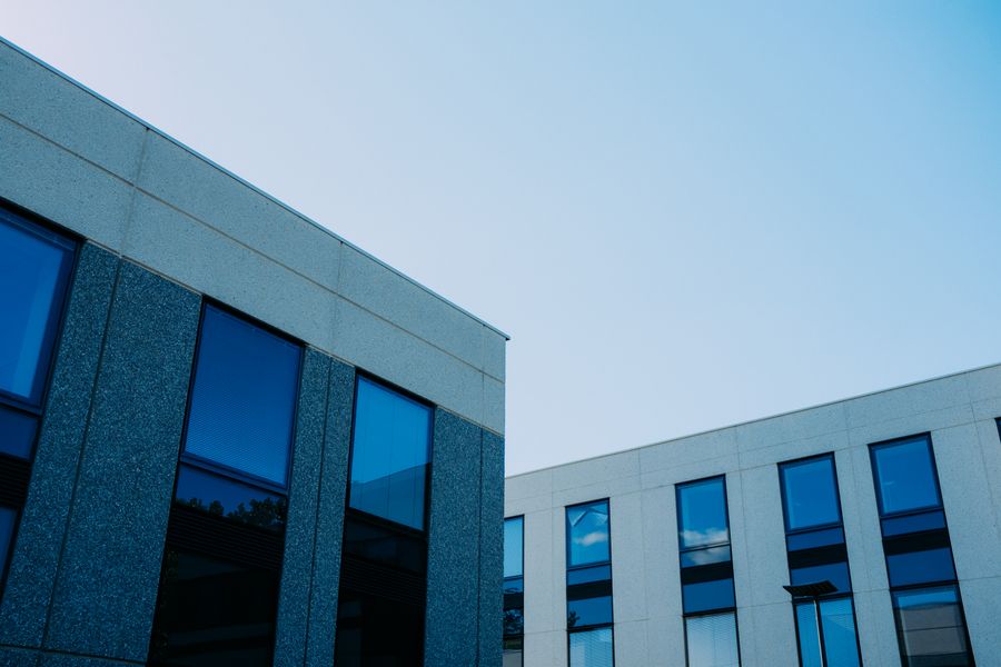 The Rise of Flat-Fee Real Estate Platforms and What It Means for Home Sellers in 2026 Real-Estate